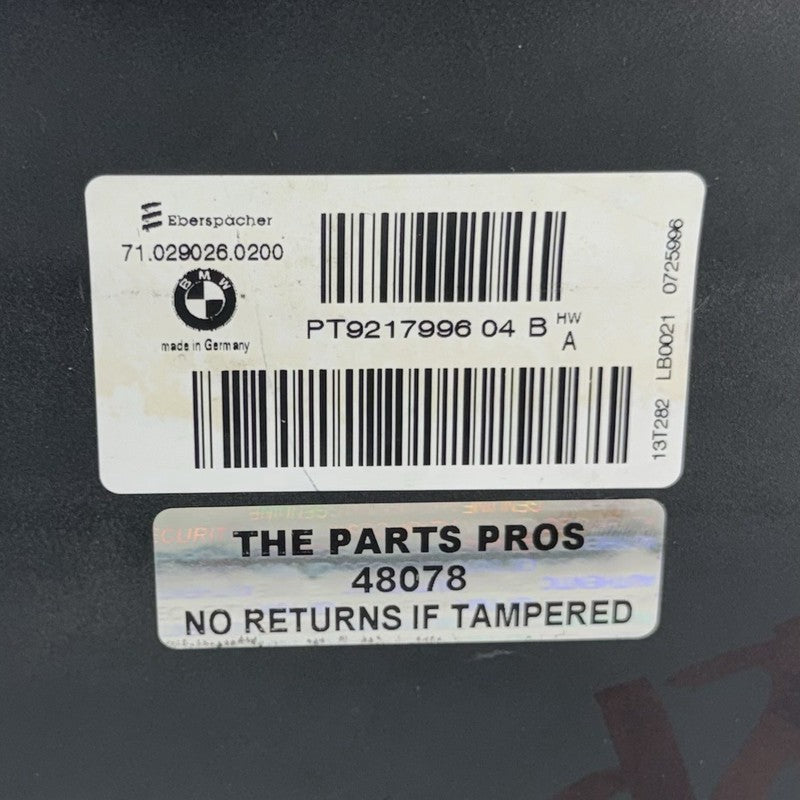 9 217 996 / 9217996 11-16 BMW F10 Right Rear Auxiliary Foot Floor AC Air Heater Blower Vent OEM