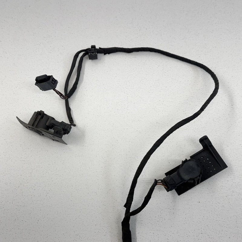 12-14 Mercedes W218 CLS550 Rear Bumper Wiring Harness W/ Parking Senso