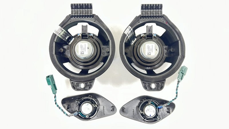 87850472 / 8785 0472 22-24 CADILLAC CT4 V BLACKWING SPEAKER TWEETER SET WITH AMPLIFIER AMP MODULE OEM