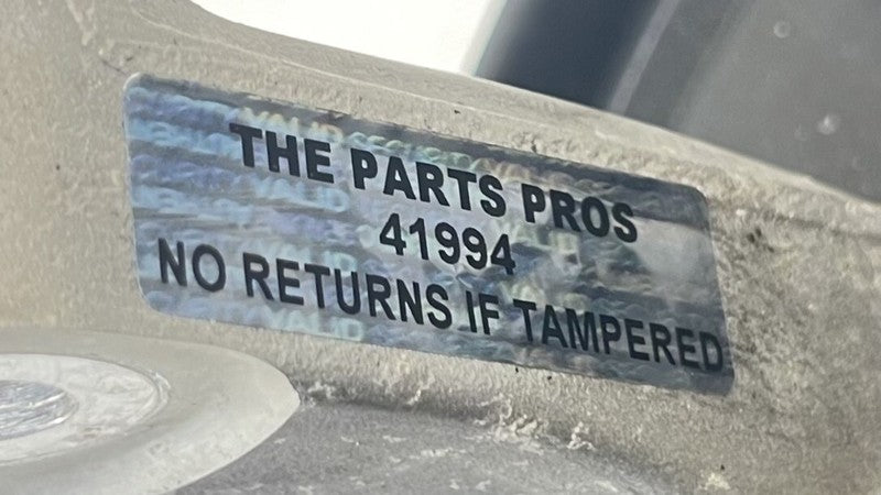 A 212 540 23 05 2305 / A2125402305 / 2125402305 12-18 MERCEDES BENZ CLS550 W218 RIGHT REAR SPINDLE KNUCKLE HUB BEARING O