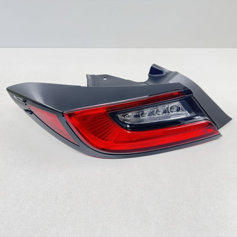 84201-CC031 / 84201 CC031 / 84201CC031 22-25 TOYOTA GR86 DRIVER LEFT REAR TAILLIGHT TAIL LIGHT LAMP 84201CC031 OEM