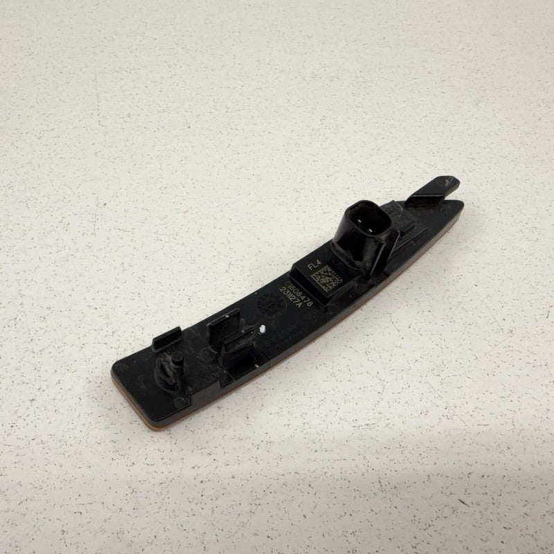 24-26 Ford Mustang Passenger Right Front Side Marker Reflector Light L