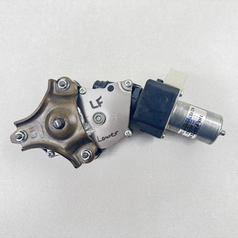 85820-X7V05 / 85820 X7V05 / 85820X7V05 23-25 Toyota Prius Driver Left Front Seat Adjustment Adjust Motor Set OEM