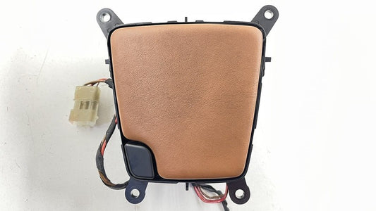 9197231 12-19 BMW M6 FRONT CENTER CONSOLE ASHTRAY ASH TRAY COMPARTMENT 9197231 OEM