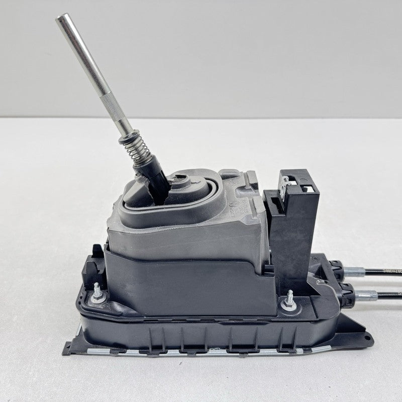 5Q0-711-091-E / 5Q0 711 091 E / 5Q0711091E 22-25 VOLKSWAGEN GOLF R MANUAL GEAR BOX SHIFTER SHIFT LEVER HANDLE ASSEMBLY O