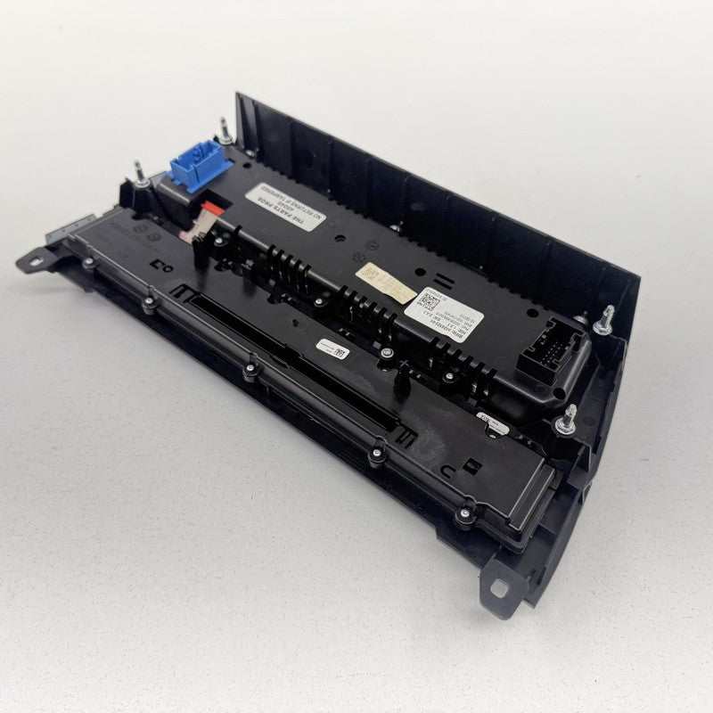 9 324 325 / 9324325 BMW M5 528 535 550 F10 Dual AC Climate Control Panel Radio Media Buttons OEM