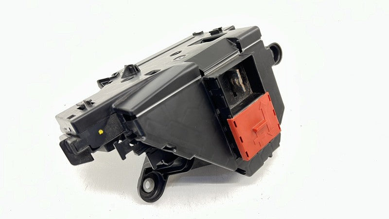 A 205 540 17 50 1750 / A2055401750 / 2055401750 15-21 MERCEDES-BENZ C63S W205 ENGINE BAY FUSE RELAY JUNCTION BOX OEM