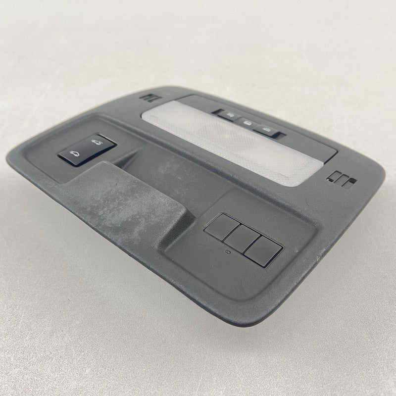 92235700 10-15 CHEVROLET CAMARO SS OVERHEAD CONSOLE DOME LIGHT LAMP CONTROL PANEL OEM