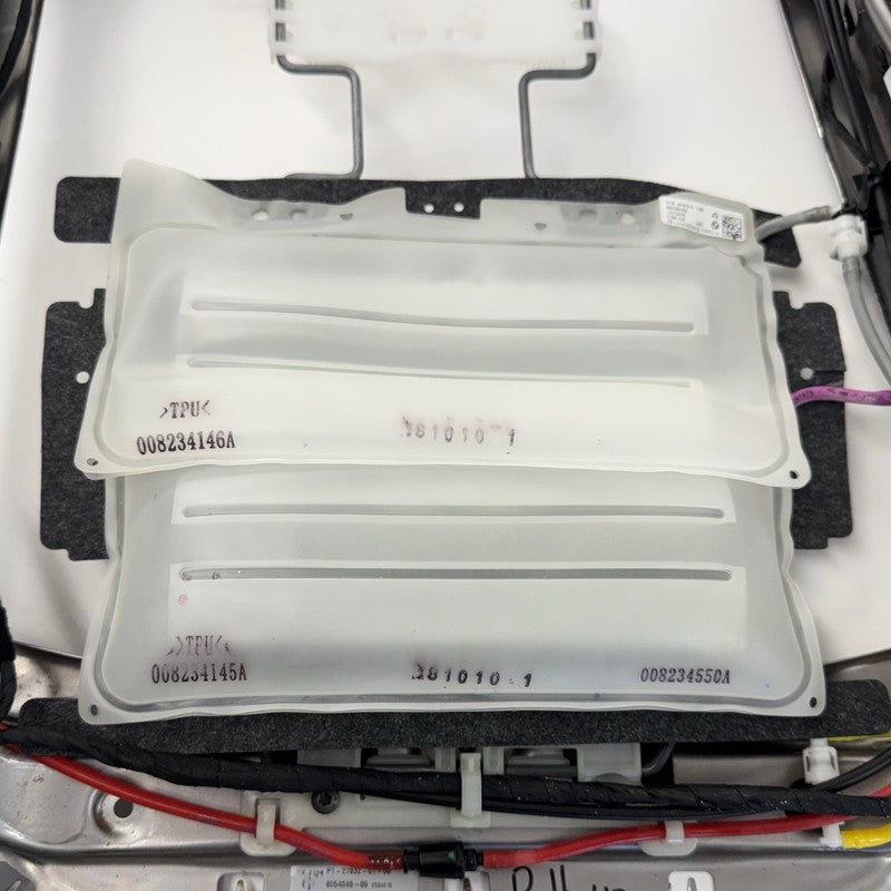 8 054 046 / 8054046 BMW M2 M4 F82 F87 Right Front Upper Seat Track Backrest Frame Rail 8054046 OEM