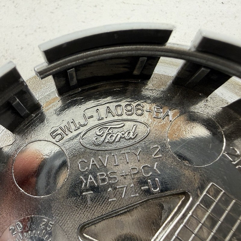 5W1J-1A096-BA / 5W1J 1A096 BA / 5W1J1A096BA 05-14 Ford Mustang Wheel Center Cap Rim Hubcap Black 5W1J-1A096-BA Factory O