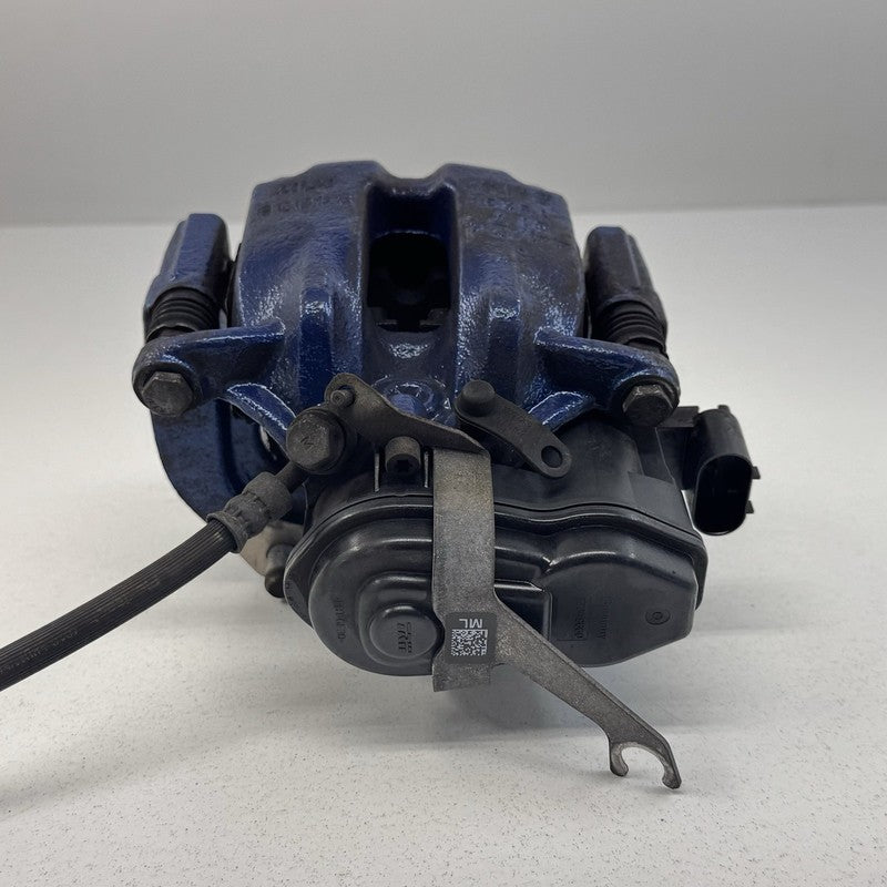 2 284 103 / 2284103 12-18 BMW M5 M6 F06 F10 F12 F13 Driver Left Rear Brake Caliper W/ Rotor Blue OEM