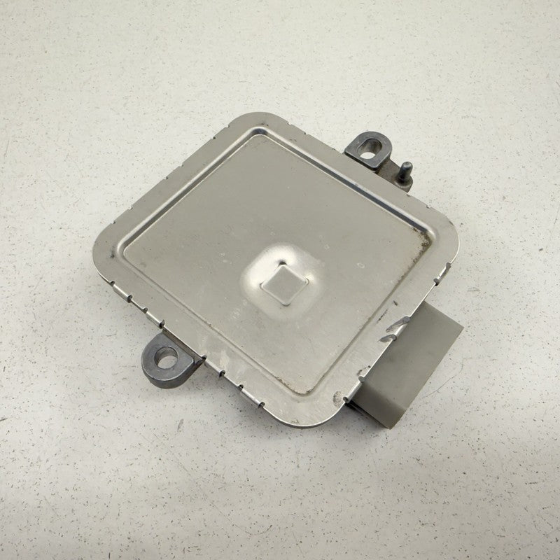 18-24 Chevrolet Camaro ZL1 SS Fuel Pump Power Control Module 23382215 