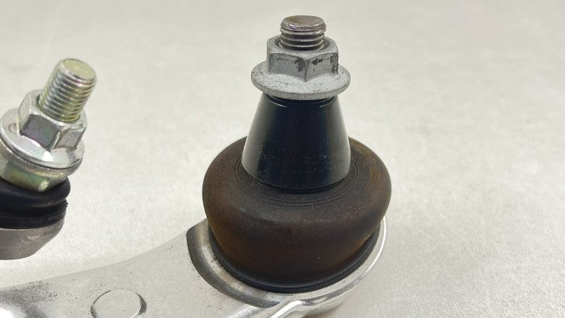 24-25 NISSAN Z NISMO LEFT REAR SPINDLE KNUCKLE HUB BEARING W/ CONTROL ARMS OEM