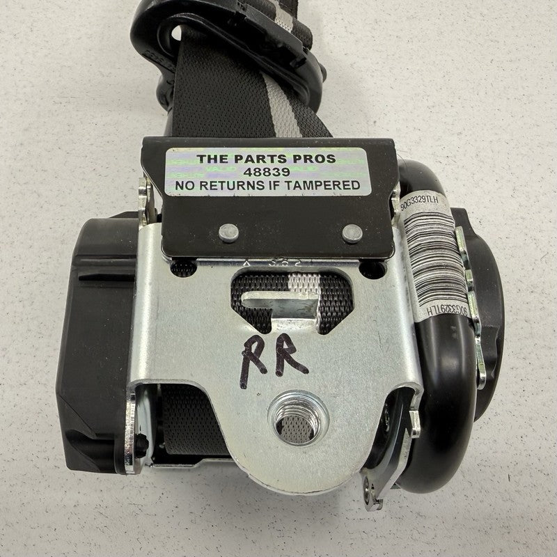 PR3B-C611E50-LC31Y3 / PR3B C611E50 LC31Y3 / PR3BC611E50LC31Y3 24-26 Ford Mustang Right Rear Seatbelt Seat Belt Retractor