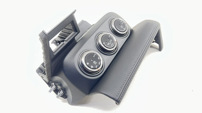 68270-6GR0A / 68270 6GR0A / 682706GR0A 22-25 NISSAN Z AC AIR TEMPERATURE CLIMATE CONTROL SWITCH WITH SURROUND BEZEL OEM