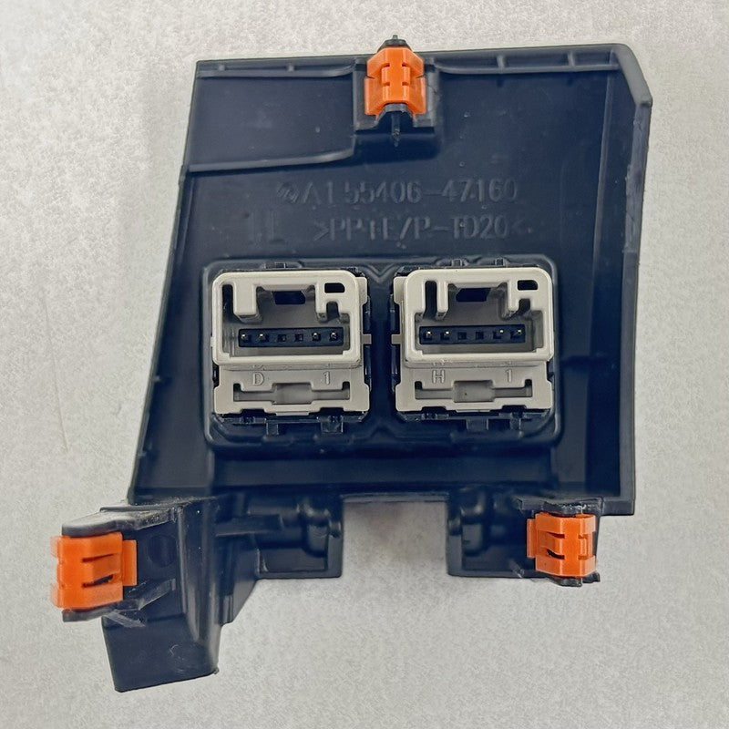 55406-47160 / 55406 47160 / 5540647160 23-25 TOYOTA PRIUS ADVANCED PARK AND SURROUND VIEW CONTROL SWITCH BUTTON OEM