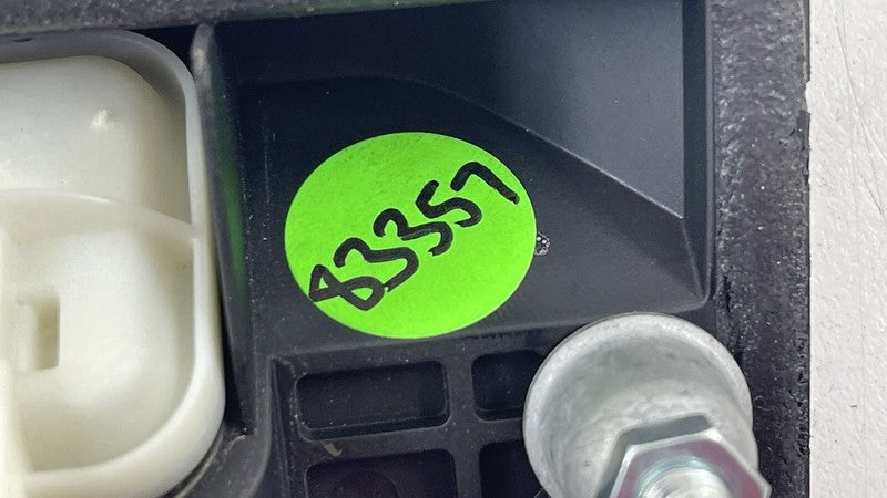 2218702410 / A2218702410 / A 221 870 24 10 2410 10-16 PORSCHE PANAMERA REAR TAILGATE RELEASE HANDLE 97061342301 OEM