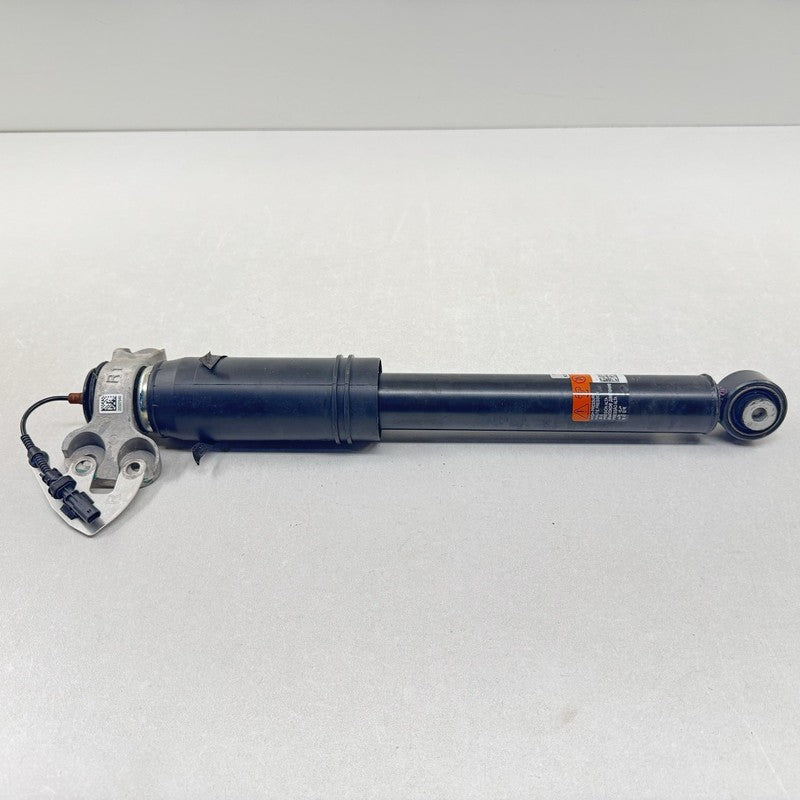 85650799 / 8565 0799 22-24 CADILLAC CT5 V BLACKWING RIGHT REAR SHOCK ABSORBER STRUT 85650799 OEM