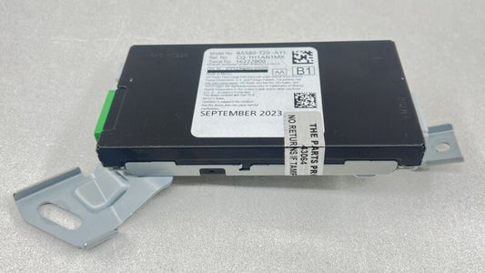 8A580-T20-A11 / 8A580 T20 A11 / 8A580T20A11 24-25 ACURA INTEGRA TYPE S RADIO AUDIO TUNER CONTROL MODULE 8A580-T20-A11 OE