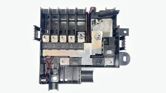 84986478 22-24 CADILLAC CT4 V BLACKWING REAR BATTERY FUSE RELAY JUNCTION BOX 84986478 OEM