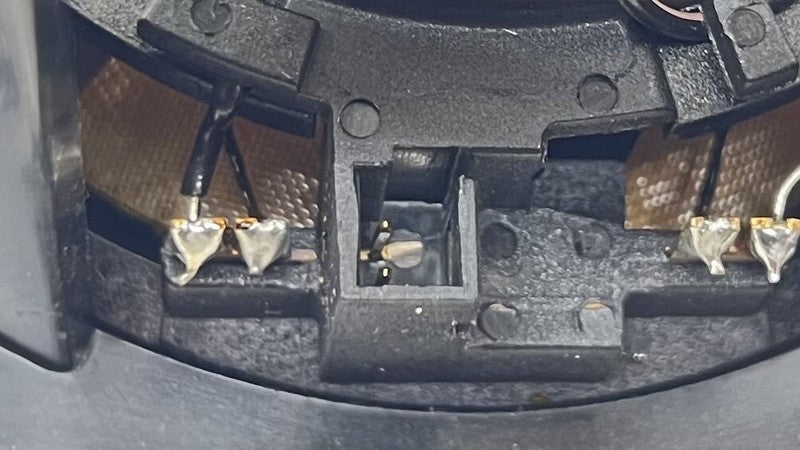 7 838 909 / 7838909 06-10 BMW M6 E63 E64 UNDER SEAT AND REAR SUBWOOFER TWEETER SPEAKER SET OF 4 OEM