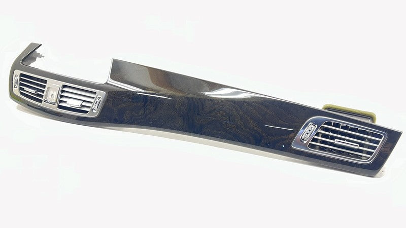 A 218 830 09 64 0964 / A2188300964 / 2188300964 12-18 MERCEDES BENZ FRONT DASH BOARD DASHBOARD TRIM PANEL W/ AIR VENTS P