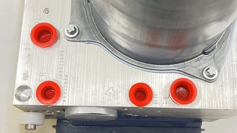 24042467 22-24 CADILLAC CT5 V BLACKWING MANUAL ABS PUMP ANTI BRAKE LOCK PUMP MODULE OEM