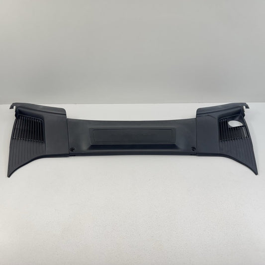 997.572.361.06 / 997 572 361 06 / 99757236106 05-12 Porsche 911 997 Boxster Cayman 987 Windshield Cowl Battery Cover Set