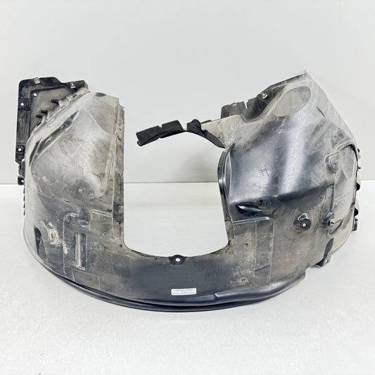 173 701 10 / 17370110 06-10 BMW M6 Right Front Fender Liner Wheel Arch Shield Splash Guard Trim OEM