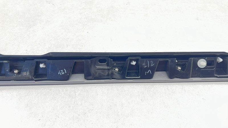 78872-6GP0A / 78872 6GP0A / 788726GP0A 24-25 NISSAN Z NISMO RIGHT REAR QUARTER PANEL C PILLAR FINISH MOLDING TRIM OEM