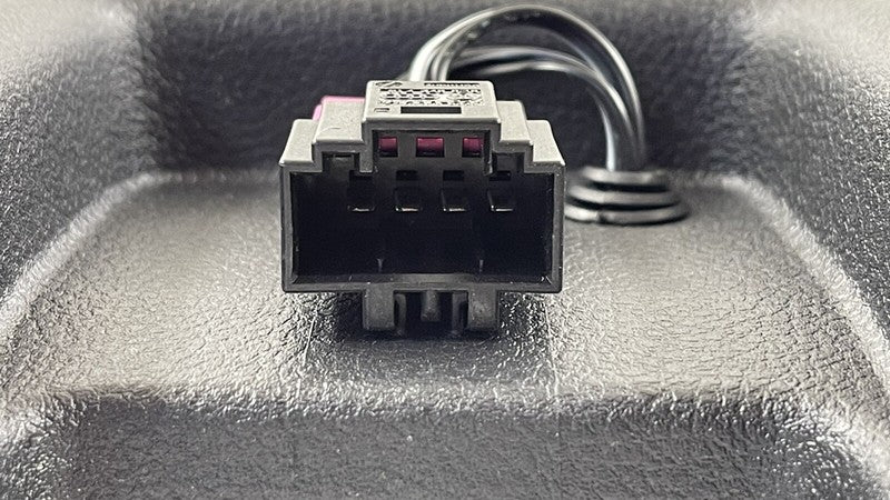 561.035.621.A / 561 035 621 A / 561035621A 12-15 VOLKSWAGEN PASSAT REAR DECK SHELF SUBWOOFER SUB WOOFER SPEAKER COVER OE