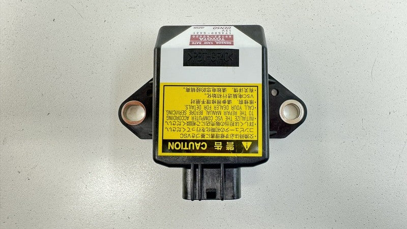 89183-60020 / 89183 60020 / 8918360020 08-09 LEXUS IS F STABILITY YAW RATE SENSOR MODULE 89183-60020 OEM