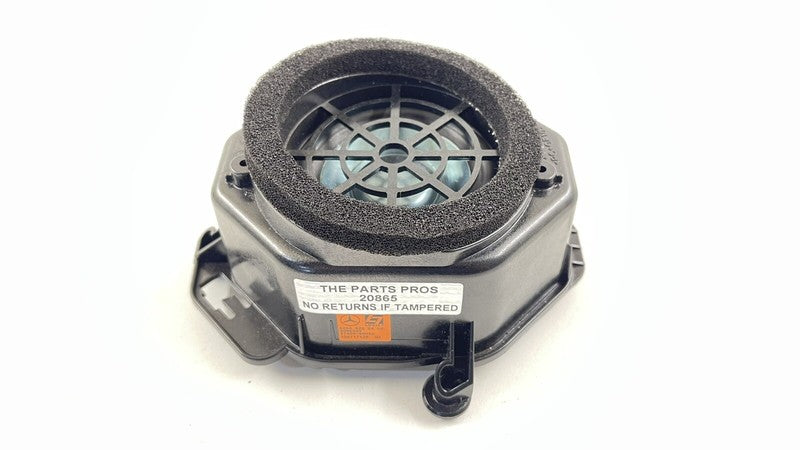 2048202402 / A2048202402 / A 204 820 24 02 2402 10-13 MERCEDES W212 E CLASS MINI SUBWOOFER SUB WOOFER SPEAKER 204 820 24