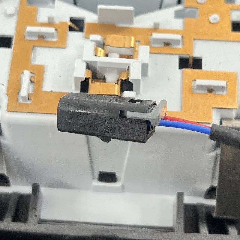 92235700 10-15 CHEVROLET CAMARO SS OVERHEAD CONSOLE DOME LIGHT LAMP CONTROL PANEL OEM