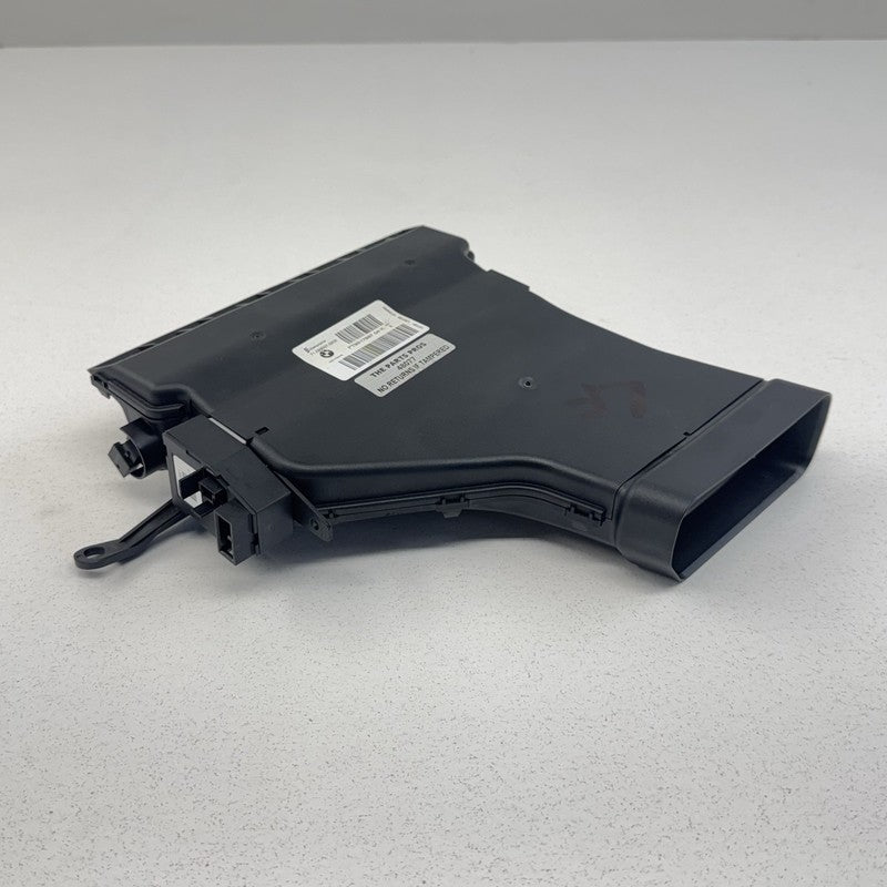 9 217 997 / 9217997 11-16 BMW F10 Left Rear Auxiliary Foot Floor AC Air Heater Blower Vent OEM