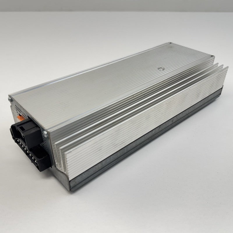 7 841 379 / 7841379 06-10 BMW M6 E63 E64 Top-Hifi Amplifier Amp Radio Audio Sound Module 7841379 OEM