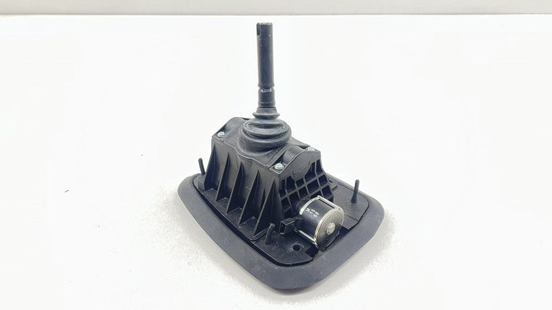2 283 851 / 2283851 06-10 BMW M6 E63 E64 AUTOMATIC GEAR SHIFT SELECT LEVER BOX ASSEMBLY 2283851 OEM