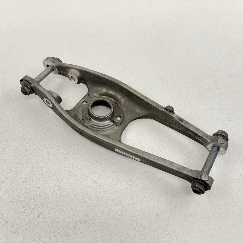 BMW F80 F82 M3 M4 Passenger Right Rear Control Arm Suspension Set OEM