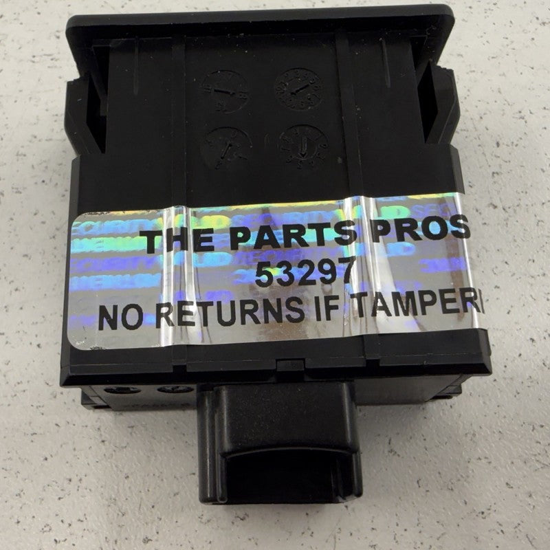 15-23 Dodge Charger Rear Center Console Dual USB Port Charge Port 6825