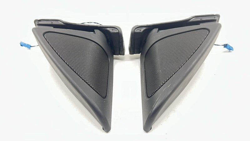 6513-9220750-01 / 6513 9220750 01 / 6513922075001 15-20 BMW M4 F82 F83 LEFT & RIGHT DOOR PANEL CORNER TWEETER SPEAKER PA