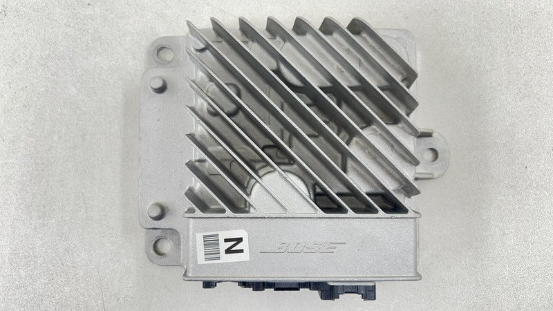 28061-6GR2A / 28061 6GR2A / 280616GR2A 24-25 NISSAN Z NISMO BOSE AMPLIFIER AMP AUDIO SOUND SYSTEM 28061-6GR2A OEM