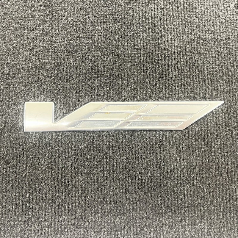 84882362 22-25 CADILLAC CT5 V BLACKWING FRONT AND REAR CARPET FLOOR MAT SET 84882362 OEM