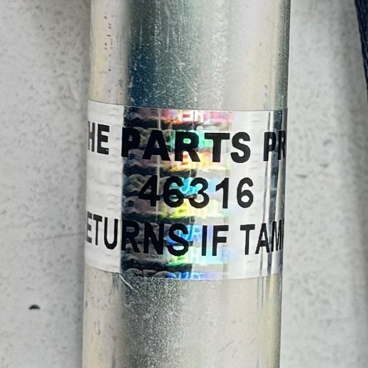 7AA110-P / 7AA110 P / 7AA110P 23-25 TOYOTA PRIUS PASSENGER RIGHT FRONT SEATBELT SEAT BELT RETRACTOR BLACK OEM