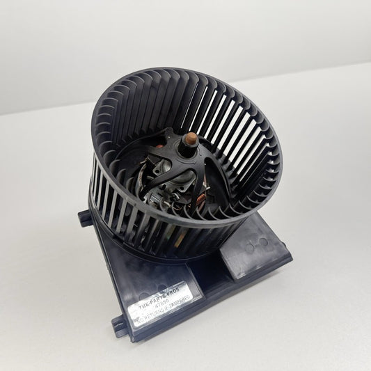 996.624.107.02 / 996 624 107 02 / 99662410702 96-12 Porsche 911 996 997 Boxster Cayman 986 987 HVAC AC Heater Blower Mot