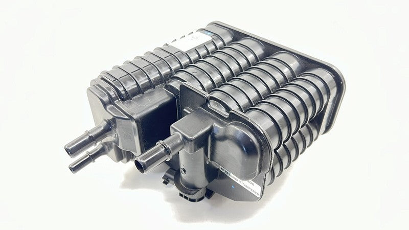 8452 4033 / 84524033 22-24 CADILLAC CT4 V BLACKWING FUEL EVAP VAPOR CHARCOAL EMISSION CANISTER OEM