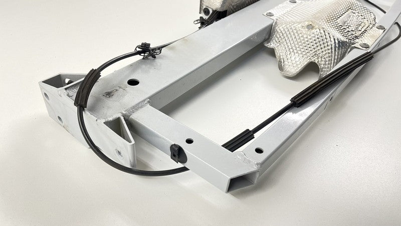 08-15 AUDI R8 SPYDER REAR CROSSMEMBER FRAME SUPPORT BRACKET HATCH LATCH LOCK OEM