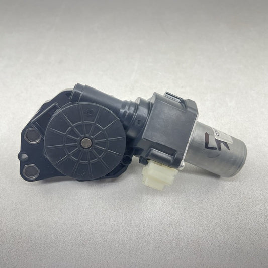 439440-10650 / 439440 10650 / 43944010650 24-25 SUBARU CROSSTREK LEFT FRONT SEAT ADJUSTMENT ADJUST MOTOR 439440-10650 OE