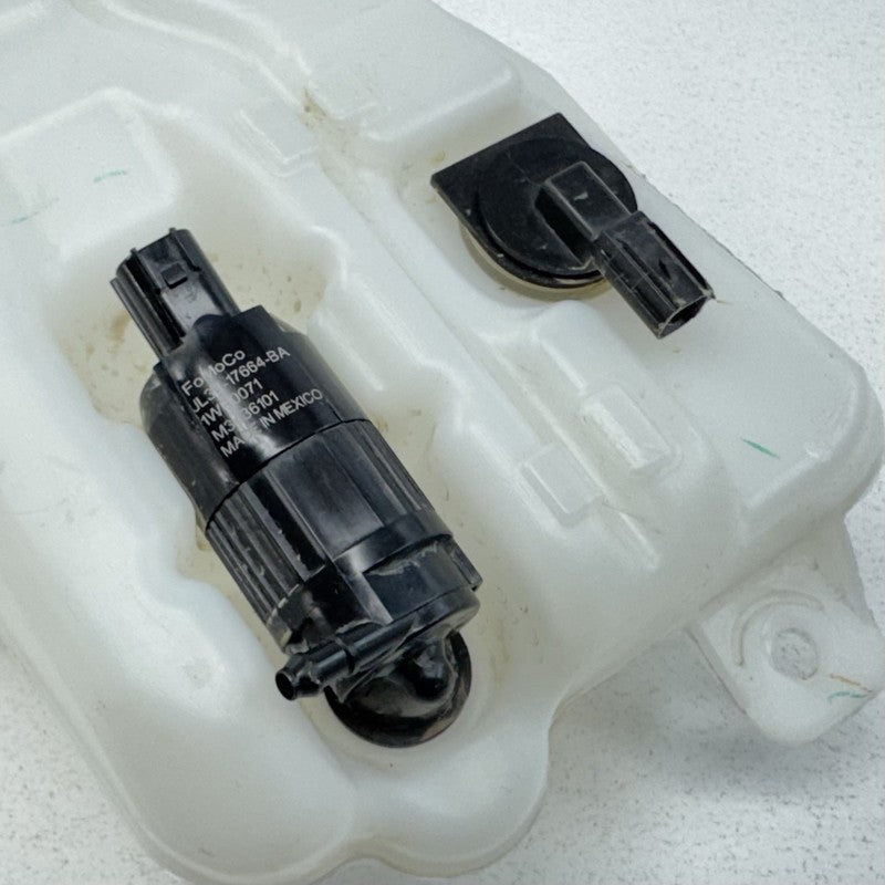 PR3B 17B613 AC / PR3B17B613AC 24-26 Ford Mustang Windshield Washer Bottle Reservoir Tank PR3B-17B613-AC OEM