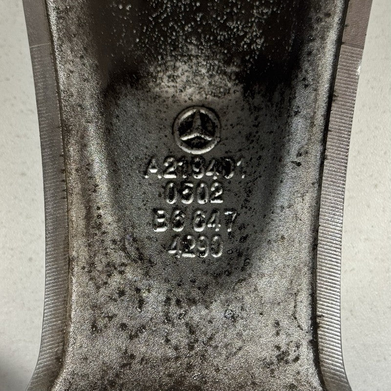 A 219 401 0502 / A2194010502 06-11 Mercedes-Benz CLS Class W219 Front Wheel Rim 18x8.5 Chrome Factory OEM