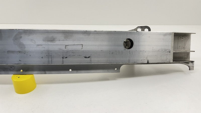 84559224 22-24 CADILLAC CT4 V BLACKWING REAR BUMPER REINFORCEMENT BAR IMPACT ABSORBER OEM